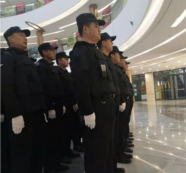 關(guān)于襄陽活動保安服務(wù)如何做好現(xiàn)場的安全工作，這里有介紹！